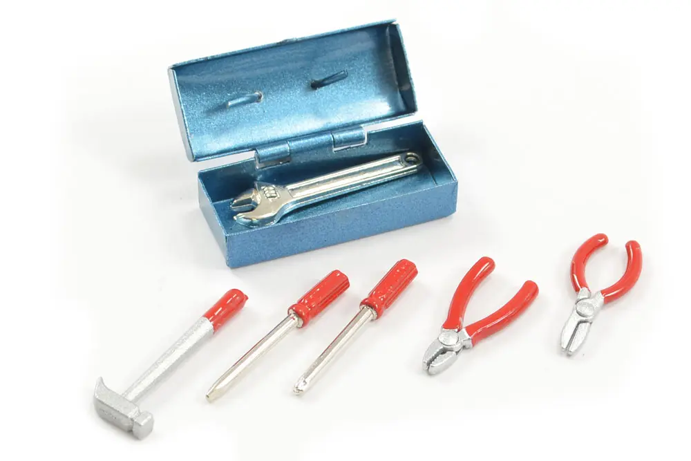 Fastrax Scale Painted Tool Box &amp; 6 Tools – view 2