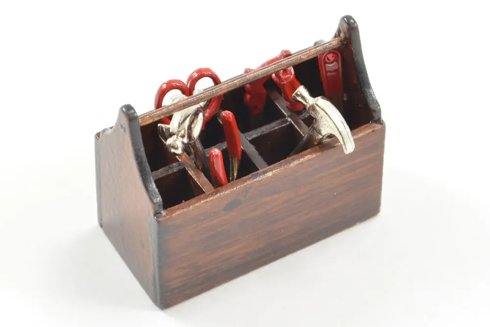 Fastrax Scale Wood Tool Box W/Cast Metal Tools – view 3